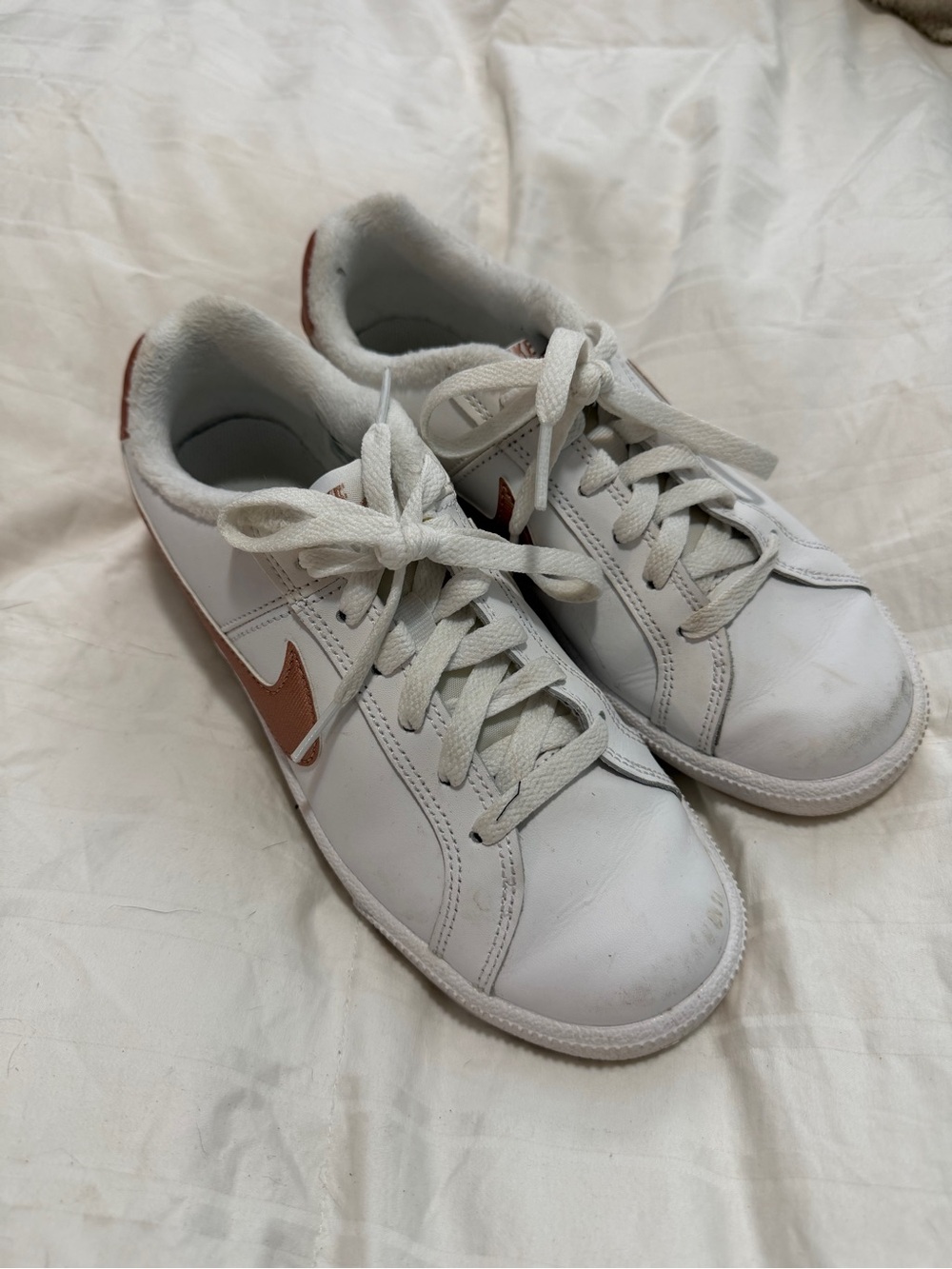 Nike Court Royale White Rose Gold Sneakers Women’s Size 7